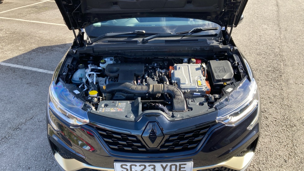 Renault Arkana 1.6 E-Tech hybrid 145 Engineered Bose Ed 5dr Auto Hybrid Estate - Image 8
