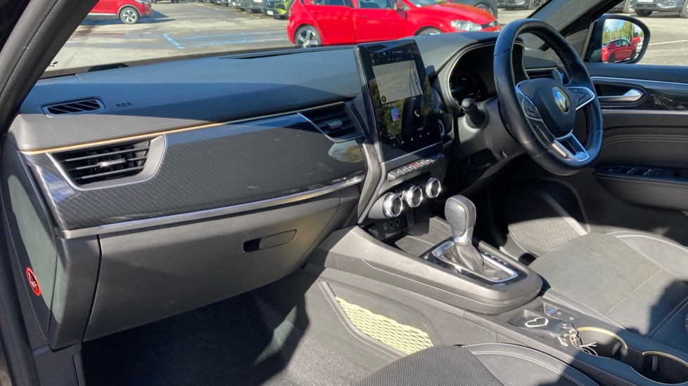 Renault Arkana 1.6 E-Tech hybrid 145 Engineered Bose Ed 5dr Auto Hybrid Estate - Image 9