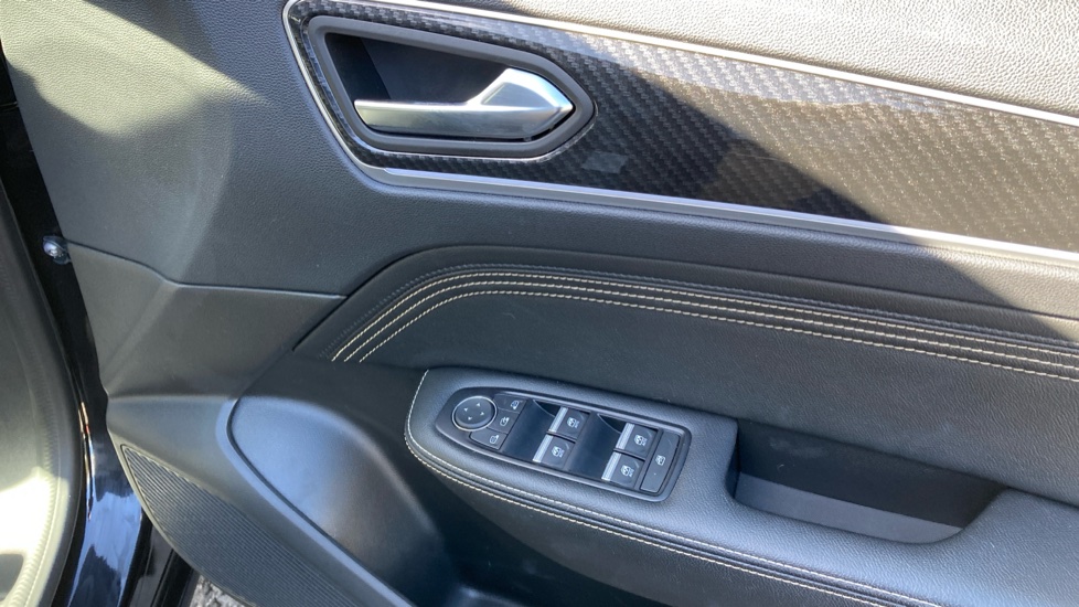 Renault Arkana 1.6 E-Tech hybrid 145 Engineered Bose Ed 5dr Auto Hybrid Estate - Image 28