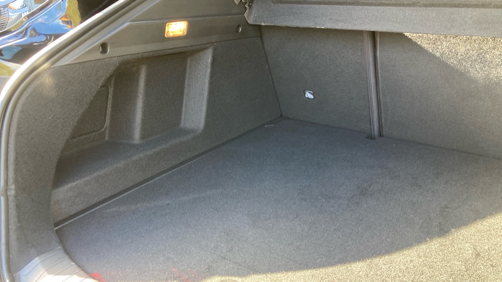 Renault Arkana 1.6 E-Tech hybrid 145 Engineered Bose Ed 5dr Auto Hybrid Estate - Image 35
