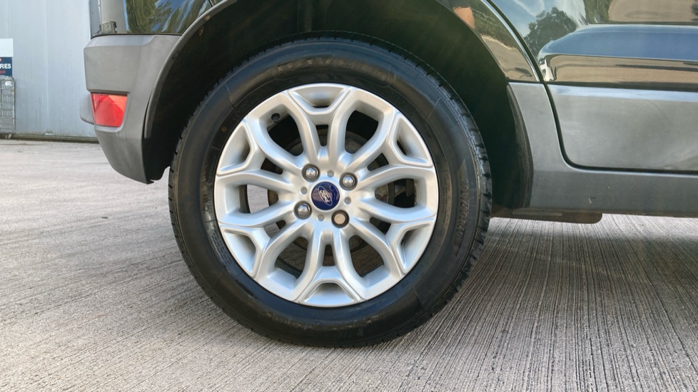 Ford EcoSport 1.5 Zetec 5dr Petrol Hatchback - Image 7