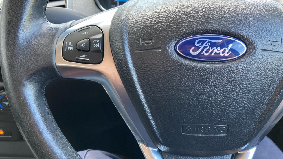 Ford EcoSport 1.5 Zetec 5dr Petrol Hatchback - Image 21