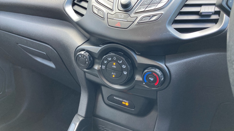 Ford EcoSport 1.5 Zetec 5dr Petrol Hatchback - Image 22