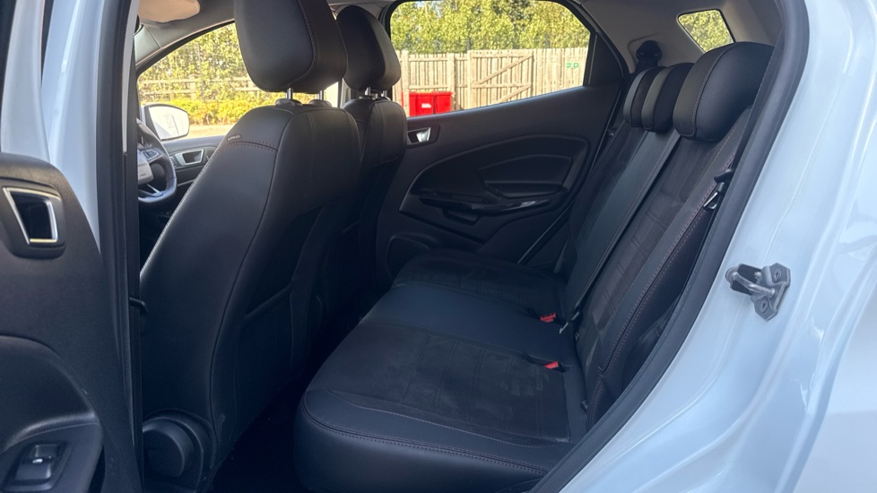 Ford EcoSport 1.0 EcoBoost 125 ST-Line 5dr Petrol Hatchback - Image 16
