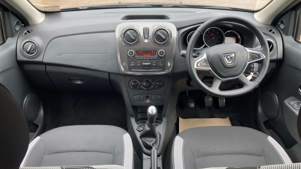 Dacia Sandero Stepway 0.9 TCe Essential 5dr Petrol Hatchback - Image 10