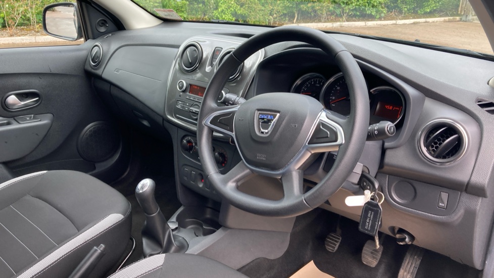 Dacia Sandero Stepway 0.9 TCe Essential 5dr Petrol Hatchback - Image 11