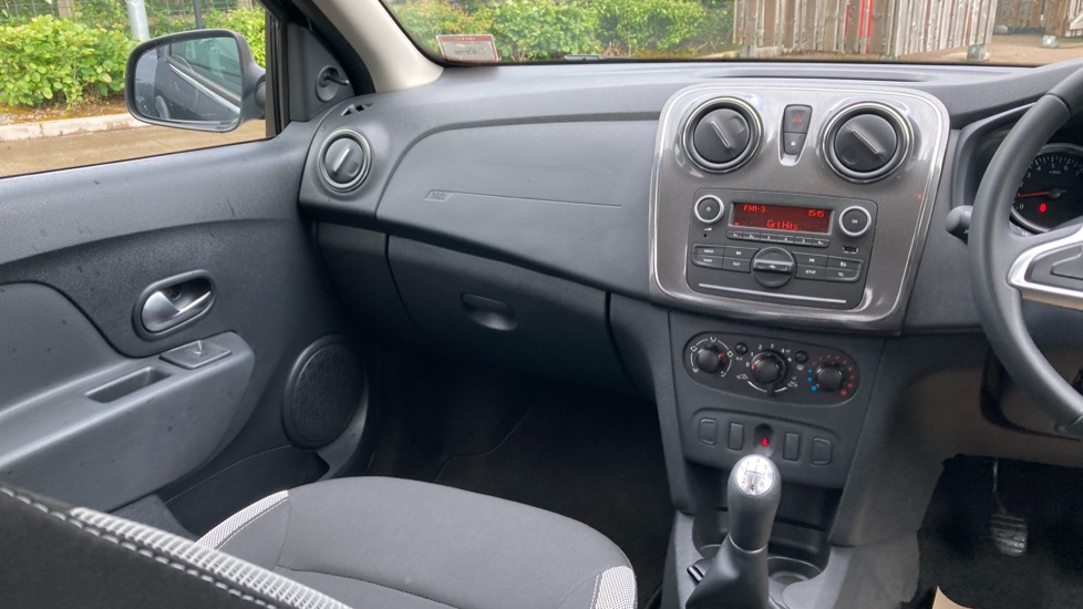 Dacia Sandero Stepway 0.9 TCe Essential 5dr Petrol Hatchback - Image 14