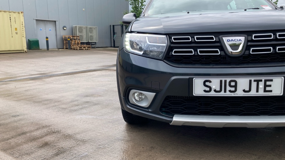 Dacia Sandero Stepway 0.9 TCe Essential 5dr Petrol Hatchback - Image 36