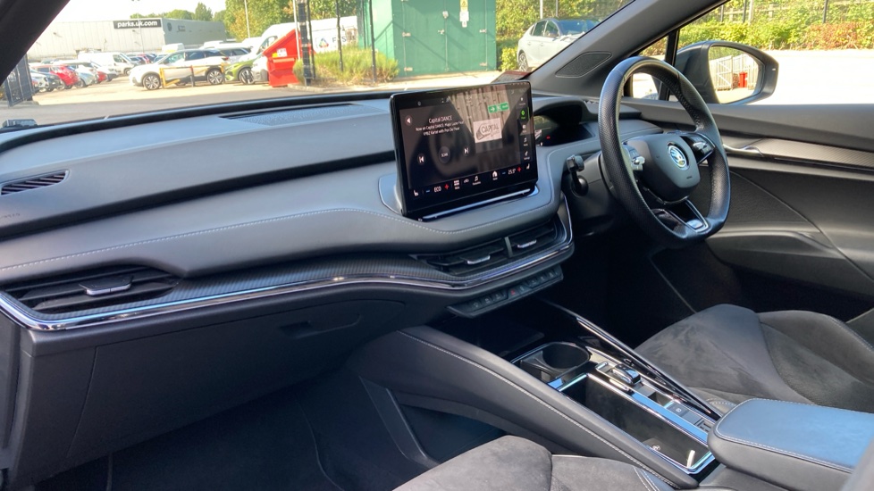 Skoda Enyaq 150kW 80 Sportline 82kWh 5dr Auto Electric Estate - Image 9