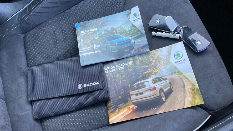 Skoda Enyaq 150kW 80 Sportline 82kWh 5dr Auto Electric Estate - Image 19
