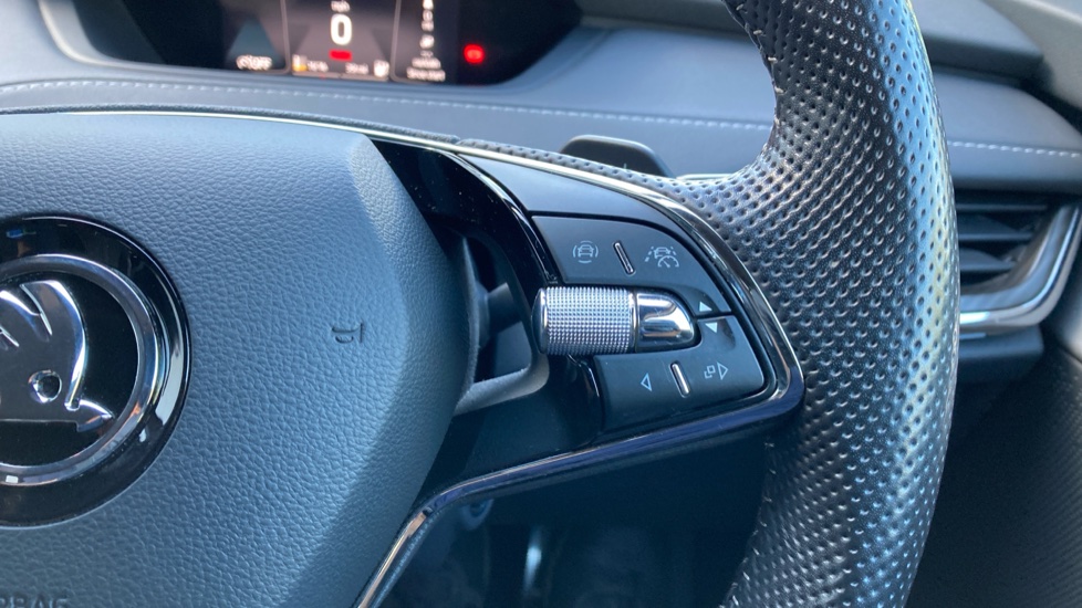 Skoda Enyaq 150kW 80 Sportline 82kWh 5dr Auto Electric Estate - Image 22