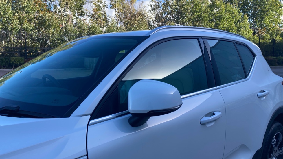 Volvo XC40 1.5 T3 [163] Inscription 5dr Geartronic Petrol Estate - Image 40
