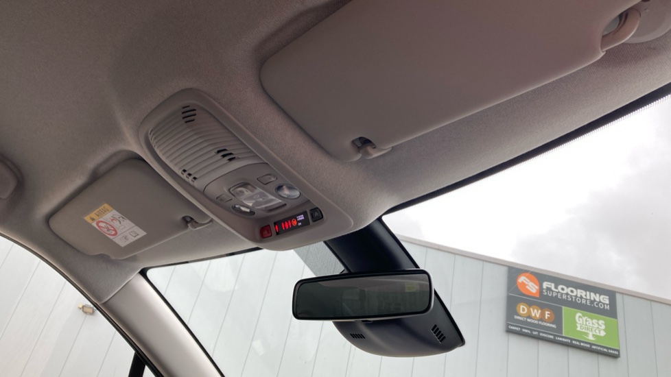 Citroen C3 Aircross 1.2 PureTech 110 Shine 5dr Petrol Hatchback - Image 25