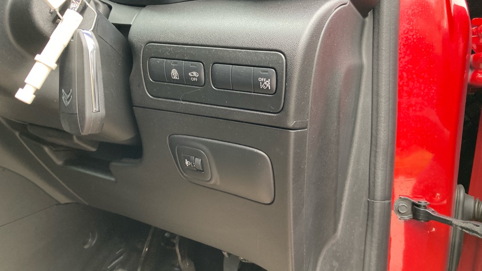 Citroen C3 Aircross 1.2 PureTech 110 Shine 5dr Petrol Hatchback - Image 26