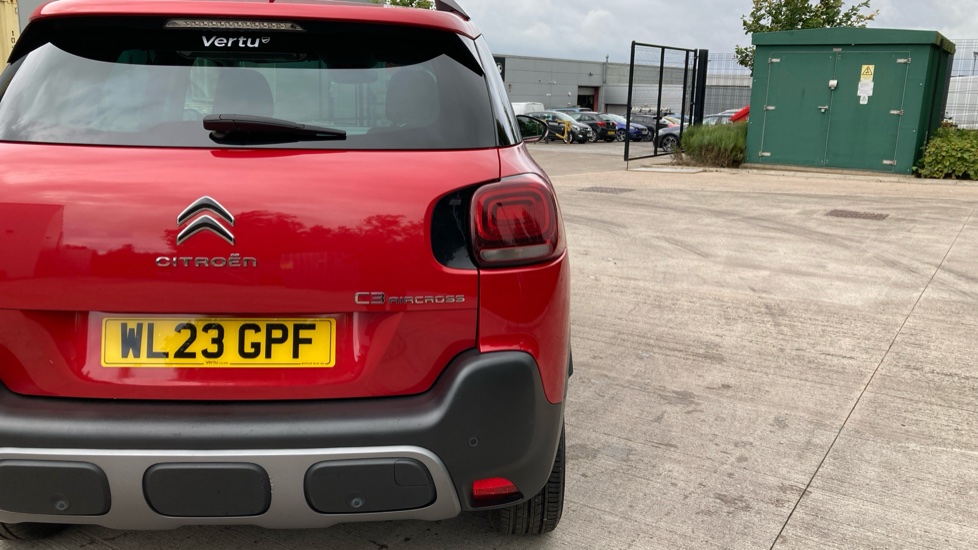 Citroen C3 Aircross 1.2 PureTech 110 Shine 5dr Petrol Hatchback - Image 32