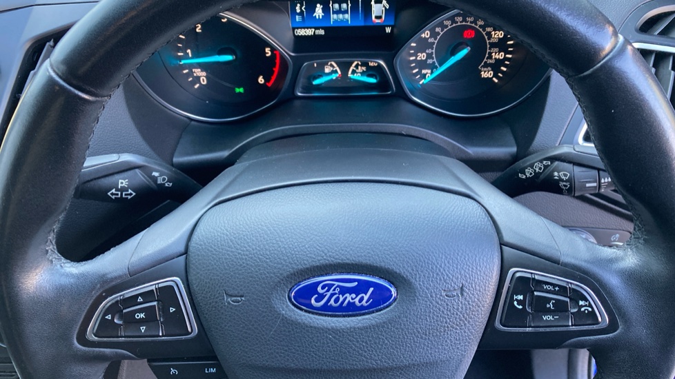 Ford Kuga 1.5 TDCi Titanium 5dr 2WD Diesel Estate - Image 23