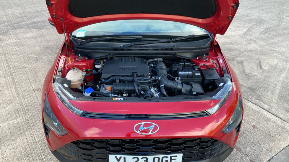 Hyundai BAYON 1.0 TGDi 48V MHEV Premium 5dr Petrol Hatchback - Image 8