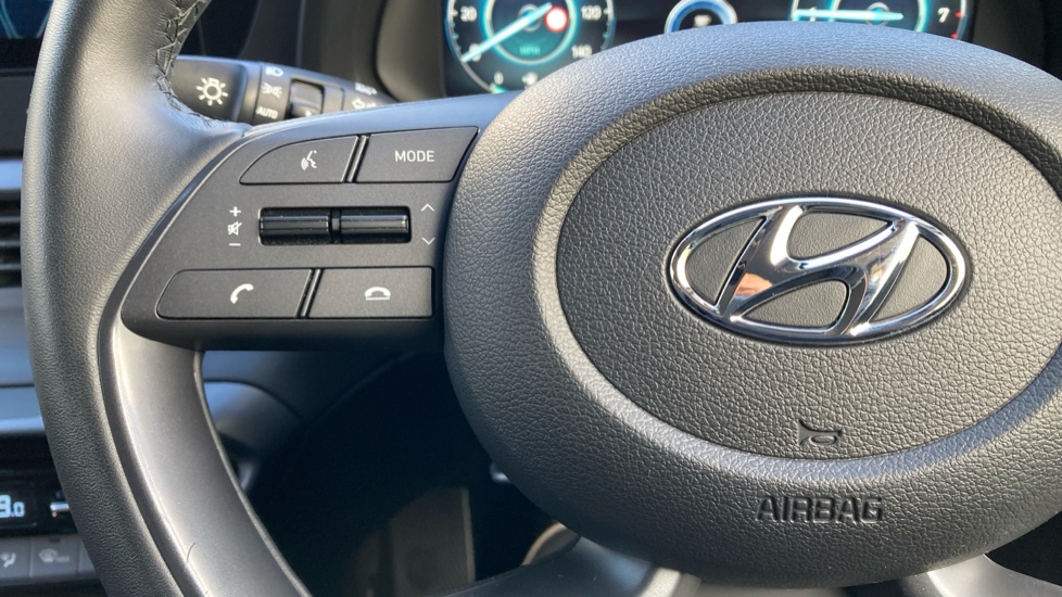 Hyundai BAYON 1.0 TGDi 48V MHEV Premium 5dr Petrol Hatchback - Image 21