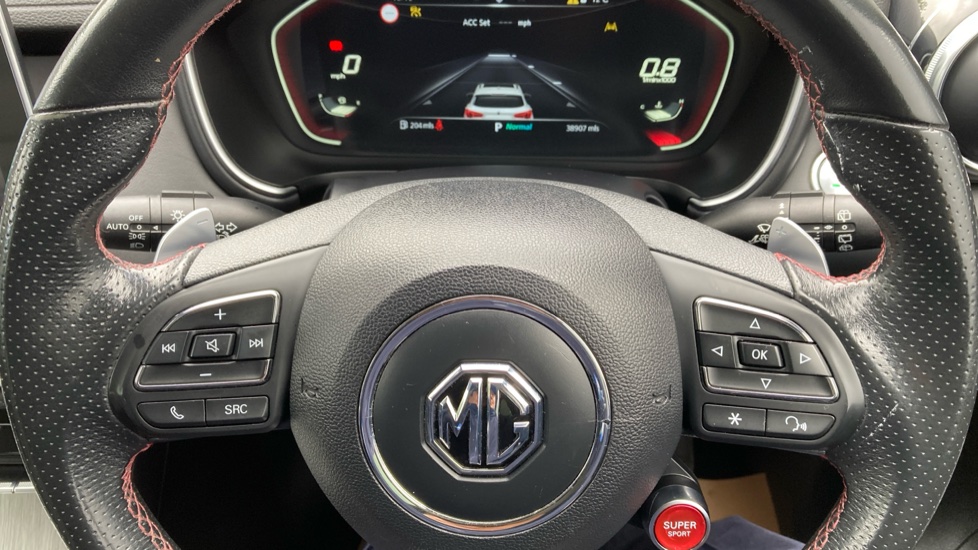 MG HS 1.5 T-GDI Trophy 5dr DCT Petrol Hatchback - Image 23