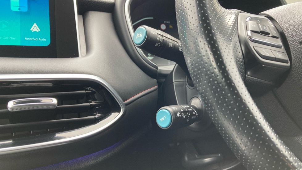 MG HS 1.5 T-GDI Trophy 5dr DCT Petrol Hatchback - Image 24