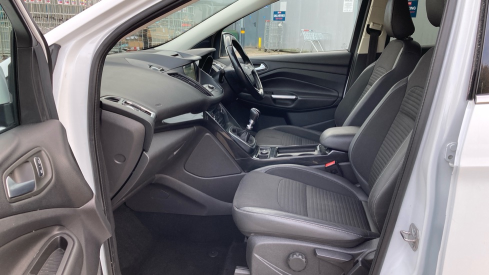 Ford Kuga 1.5 TDCi Titanium 5dr 2WD Diesel Estate - Image 34