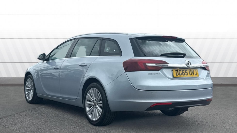Vauxhall Insignia 2.0 CDTi [140] ecoFLEX Design Nav 5dr [Start Stop] Diesel Estate - Image 2