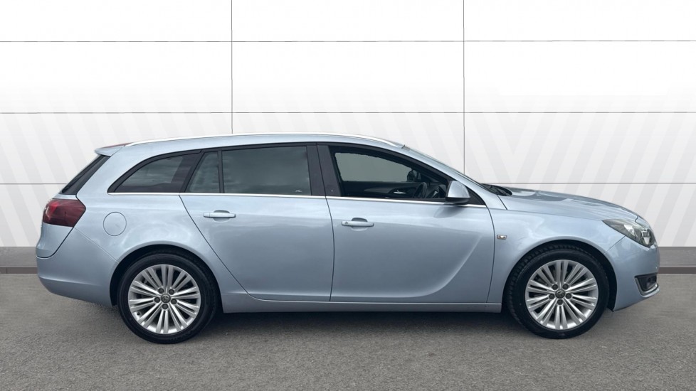 Vauxhall Insignia 2.0 CDTi [140] ecoFLEX Design Nav 5dr [Start Stop] Diesel Estate - Image 5