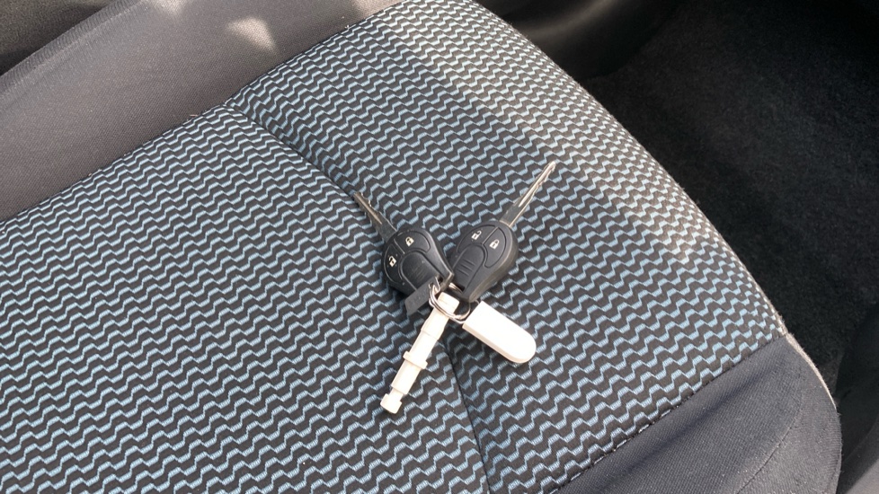 Nissan Note 1.2 N-Tec 5dr Petrol Hatchback - Image 20