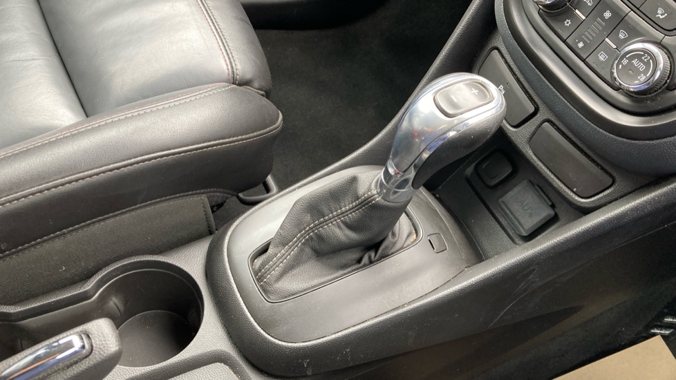 Vauxhall Mokka 1.4T SE 5dr Auto Petrol Hatchback - Image 13