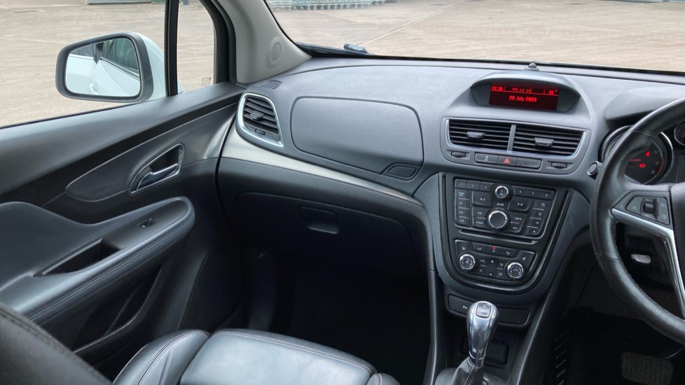 Vauxhall Mokka 1.4T SE 5dr Auto Petrol Hatchback - Image 14