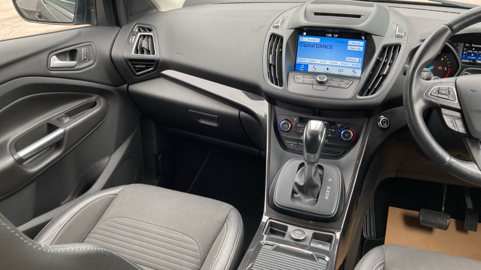 Ford Kuga 2.0 TDCi 180 Titanium 5dr Auto Diesel Estate - Image 14