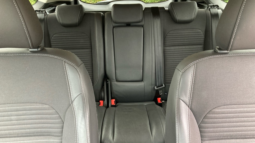 Ford Kuga 2.0 TDCi 180 Titanium 5dr Auto Diesel Estate - Image 15
