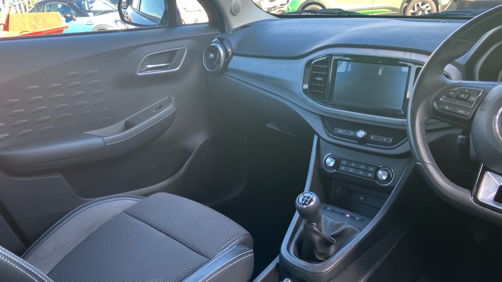 MG MG3 1.5 VTi-TECH Exclusive 5dr [Navigation] Petrol Hatchback - Image 14