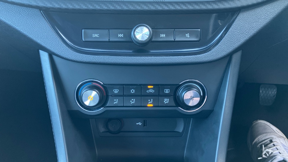 MG MG3 1.5 VTi-TECH Exclusive 5dr [Navigation] Petrol Hatchback - Image 22