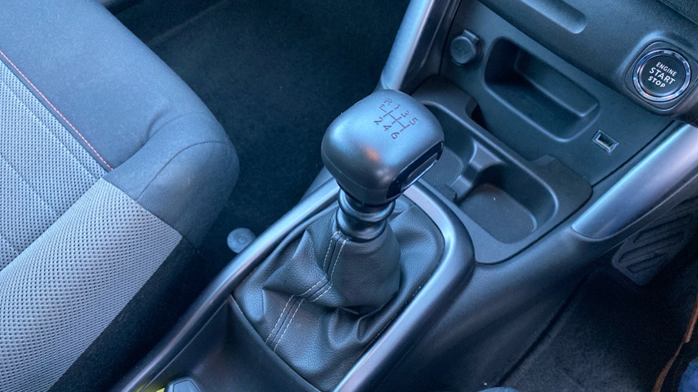Citroen C3 Aircross 1.2 PureTech 110 Flair 5dr [6 speed] Petrol Hatchback - Image 13