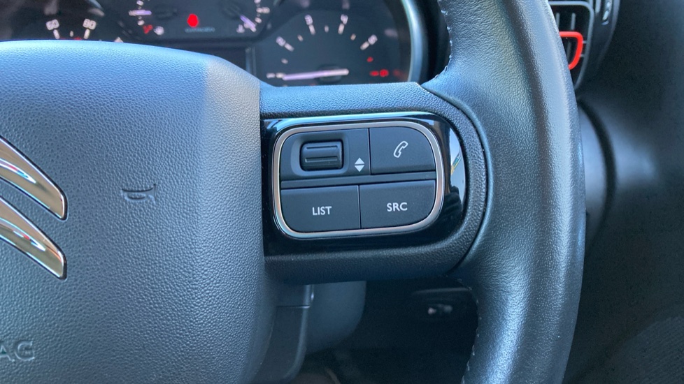 Citroen C3 Aircross 1.2 PureTech 110 Flair 5dr [6 speed] Petrol Hatchback - Image 22