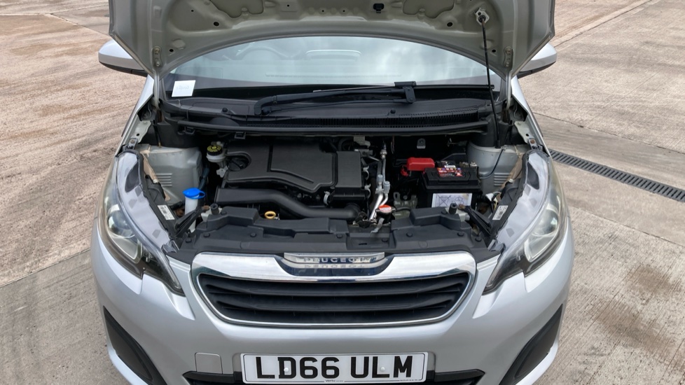 Peugeot 108 1.0 Active 5dr Petrol Hatchback - Image 8