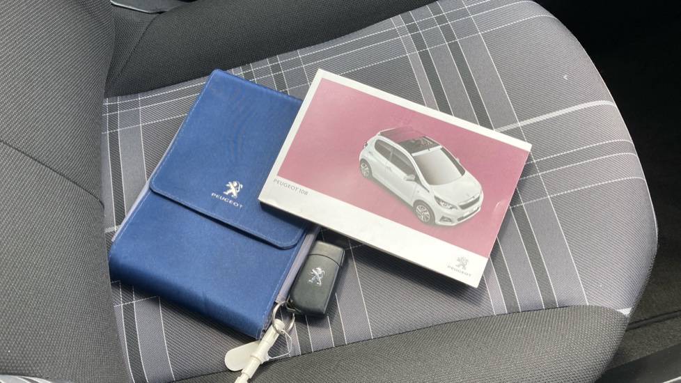 Peugeot 108 1.0 Active 5dr Petrol Hatchback - Image 19