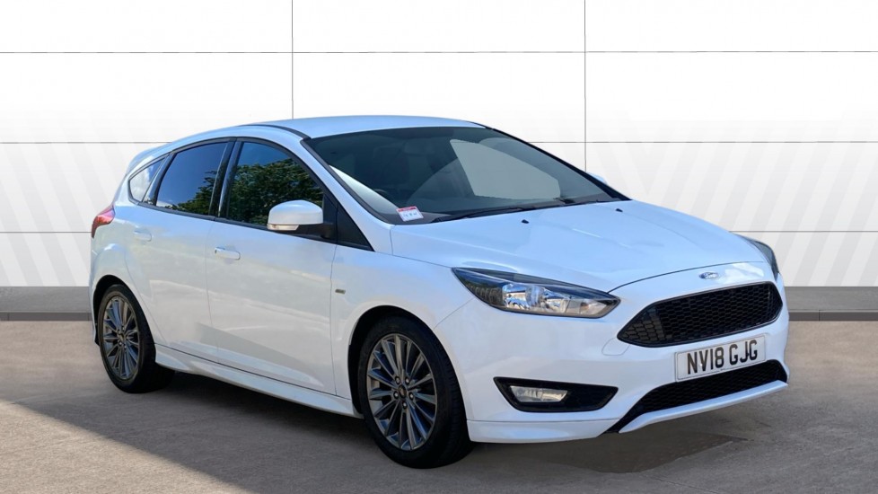 Ford Focus 1.0 EcoBoost 140 ST-Line Navigation 5dr Petrol Hatchback - Image 1
