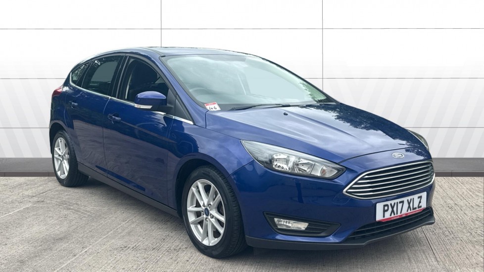 Ford Focus 1.0 EcoBoost Zetec 5dr Petrol Hatchback - Image 1
