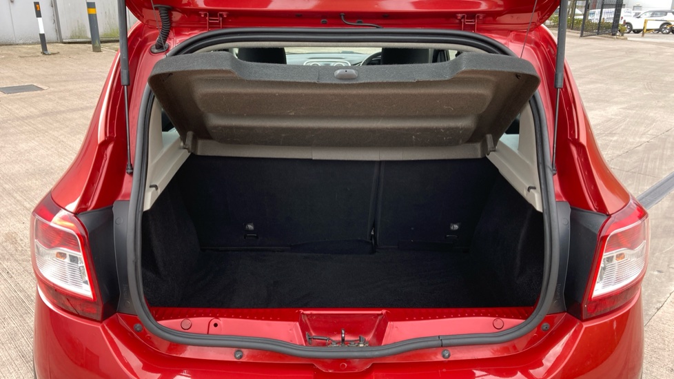 Dacia Sandero Stepway 0.9 TCe Laureate 5dr Petrol Hatchback - Image 4