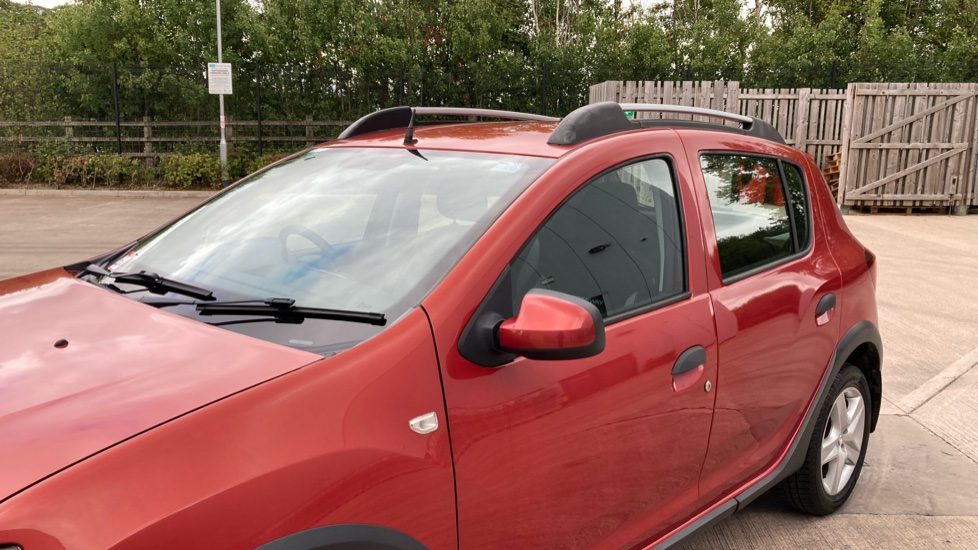 Dacia Sandero Stepway 0.9 TCe Laureate 5dr Petrol Hatchback - Image 29