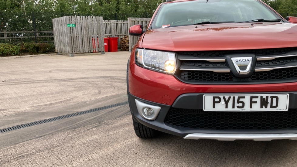 Dacia Sandero Stepway 0.9 TCe Laureate 5dr Petrol Hatchback - Image 30