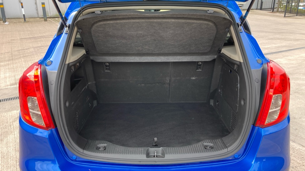 Vauxhall Mokka X 1.4T Elite 5dr Petrol Hatchback - Image 4