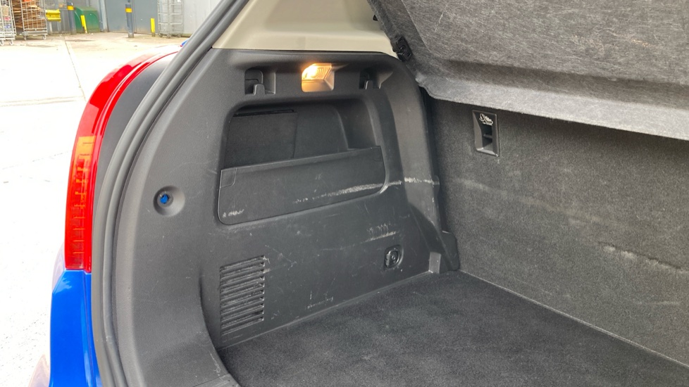 Vauxhall Mokka X 1.4T Elite 5dr Petrol Hatchback - Image 32