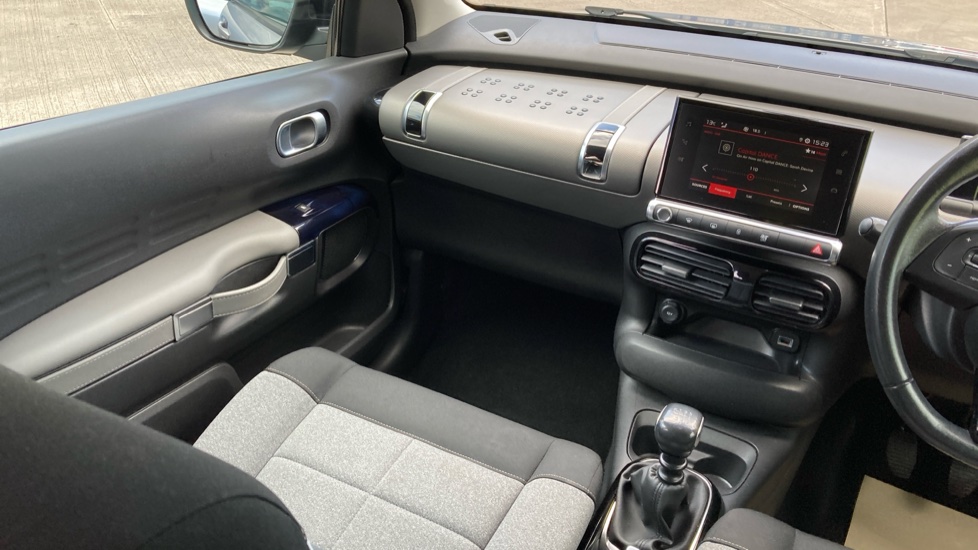 Citroen C4 Cactus 1.2 PureTech 110 Origins 5dr Petrol Hatchback - Image 14