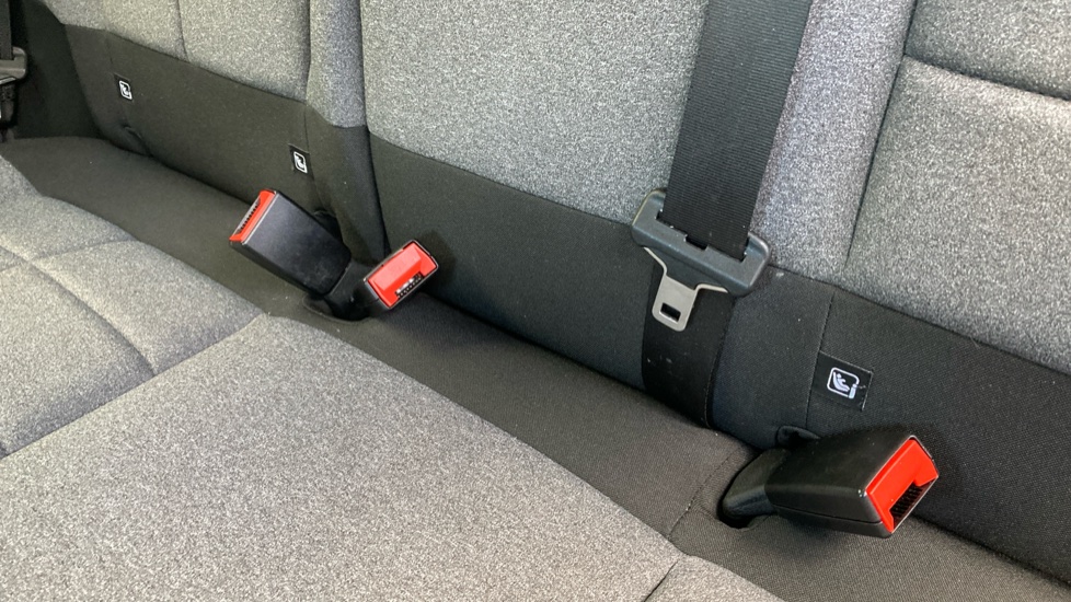 Citroen C4 Cactus 1.2 PureTech 110 Origins 5dr Petrol Hatchback - Image 17