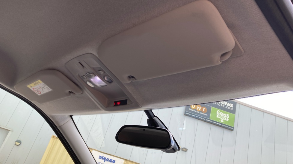 Citroen C4 Cactus 1.2 PureTech 110 Origins 5dr Petrol Hatchback - Image 28