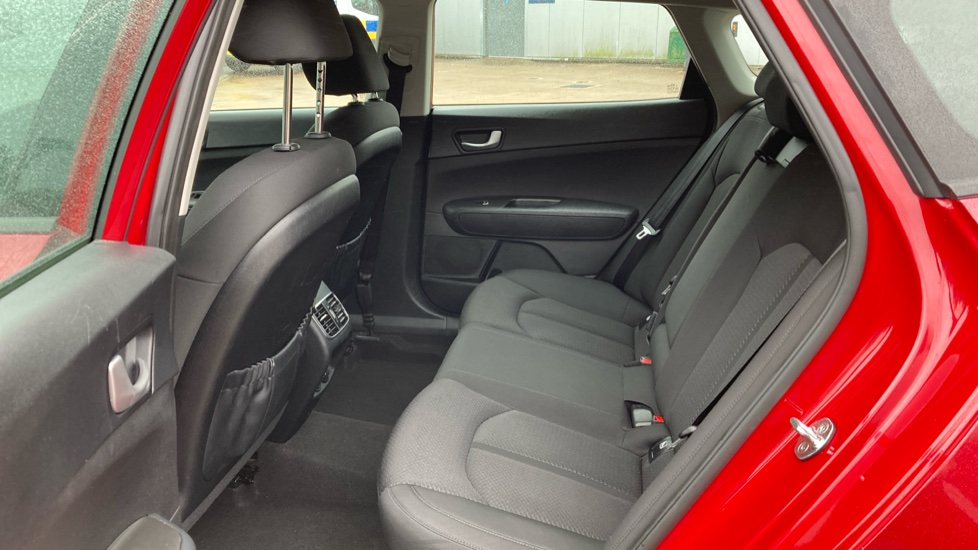 Kia Optima 1.7 CRDi ISG 2 5dr Diesel Estate - Image 16