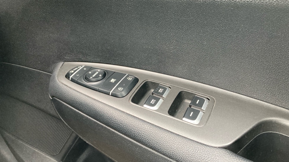 Kia Optima 1.7 CRDi ISG 2 5dr Diesel Estate - Image 30